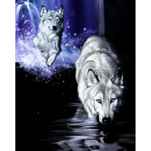 Load image into Gallery viewer, Running White Wolf - Full Drill Round Drill - 30x40cm
