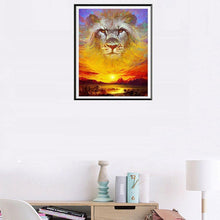 Load image into Gallery viewer, Lion Sunset - Full Drill Round Drill - 30x25cm
