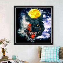 Load image into Gallery viewer, Wolf and Moon - Full Drill Round Drill - 30x30cm
