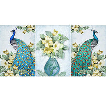 Load image into Gallery viewer, 3 Panels Peacock - Full Drill Round Drill - 95x45cm
