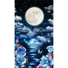 Load image into Gallery viewer, Moonlight Butterfly-Full Drill Diamond Painting-40x70cm
