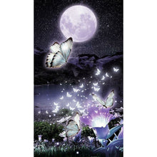 Load image into Gallery viewer, Moonlight Butterfly-Full Drill Diamond Painting-40x70cm
